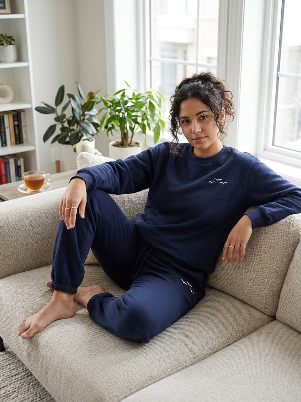 Lazypants Navy blue track suit size medium women’s B133